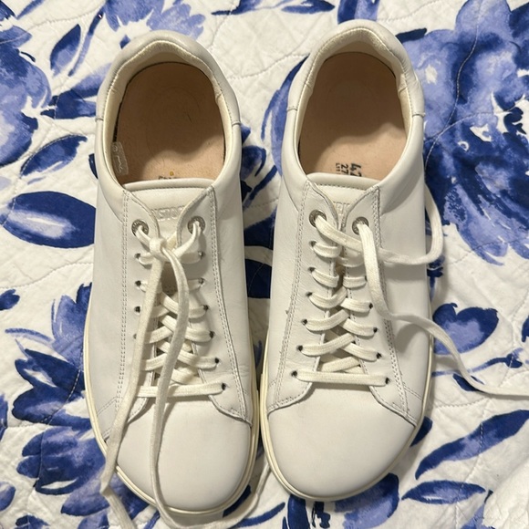 Birkenstock tennis shoes size 42 - Picture 1 of 8